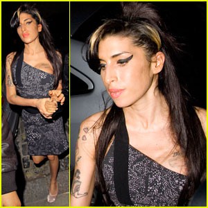 amy-winehouse-goddaughter-grateful.jpg